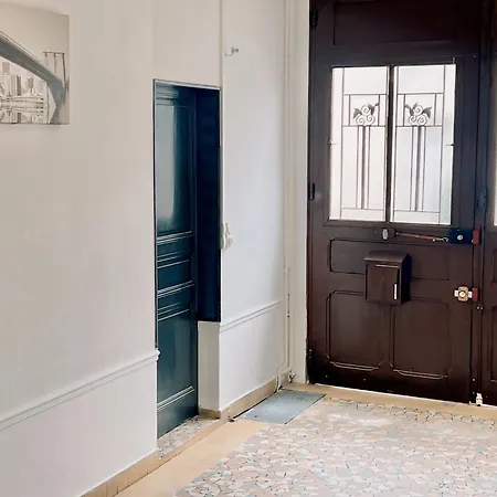 Le Nid Saumurois 2min Du Centre Parking & Wifi Gratuit Lägenhet *