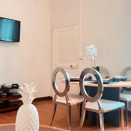 Apartamento Le Nid Saumurois 2min Du Centre Parking & Wifi Gratuit