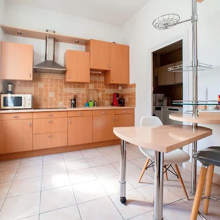 Le Nid Saumurois 2min Du Centre Parking & Wifi Gratuit Apartamento *